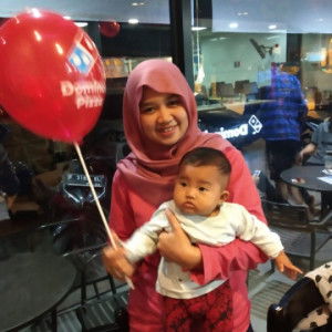 Desi Komalasari profile icon