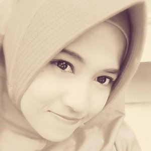 Indah Pradita profile icon