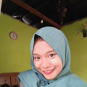 Nina Kharin profile icon