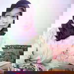 Nunu Fitria profile icon