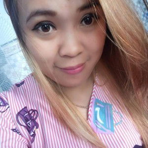 Tutin Indah Wahyuni profile icon