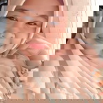 Ipah Hapita Dewi profile icon