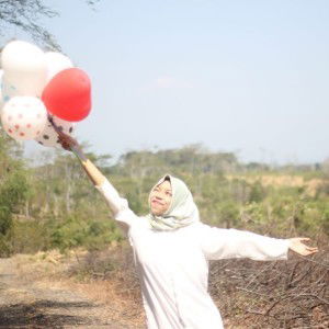 Anezha Dwi Maya Lutvita profile icon