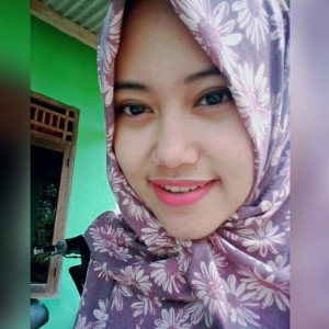 Putri Trian profile icon