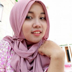 Ila Nur Andriyani profile icon