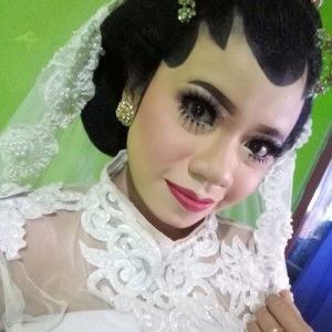 Nurul Maghfiroh S profile icon