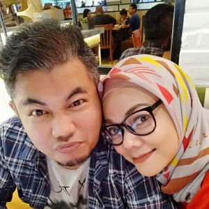 Ratu Fitri Saputra profile icon