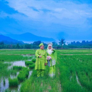 Ika Azmi profile icon