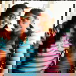 Malar Nadaraja profile icon