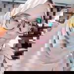 Dewi Intan Komalasari profile icon