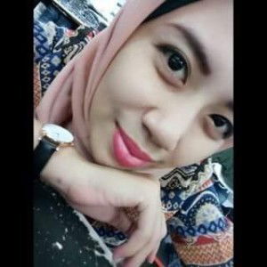 Yulia Dyah pertiwi profile icon