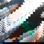 Ratna Yunita profile icon