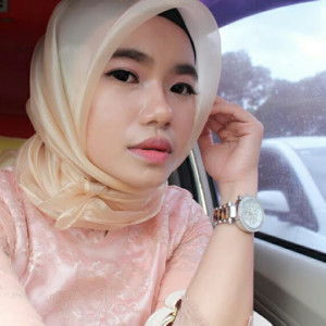 Lyzha Aina profile icon