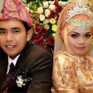 Suzarni Ani profile icon