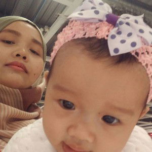 Rozi Amiera profile icon