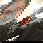 indriyani profile icon