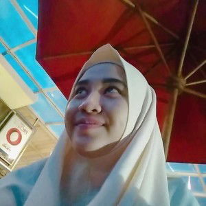 Anis Verdiyanti profile icon