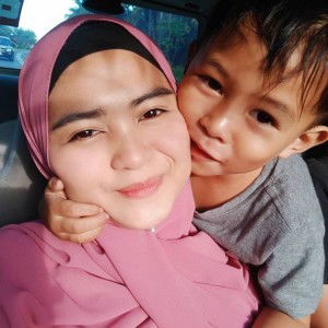 Sii Atiek profile icon