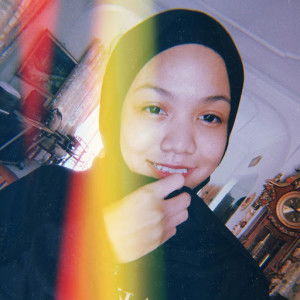 Nur irdina profile icon