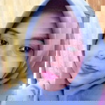 Tika D'yana profile icon