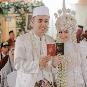 Isti Purnama Hendra profile icon