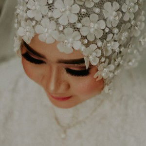 Lily Indah Sari profile icon