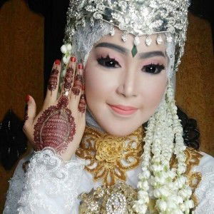 Debi Yanti Sarafah profile icon