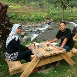 rozi ferys profile icon