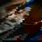 Zuli Khoirina profile icon