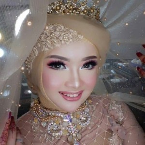 Dwisanti Septia Ningrum profile icon