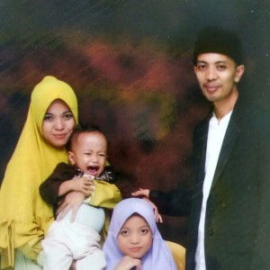 Hesti Mama'y AzkaniaHaidar Adnan profile icon