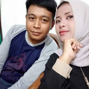 Putri Susanti profile icon