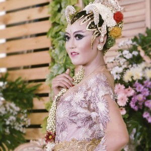 Ulfi Listiani profile icon