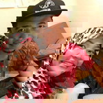 Yustin Hasna profile icon