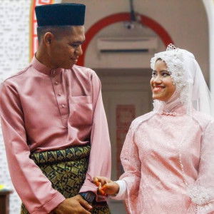 Miss Diyanah profile icon