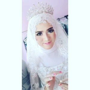 Lelly Nur profile icon