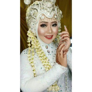 Reni Nurmilah profile icon