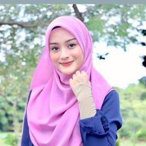 SHOPEEWITHUS profile icon