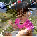 ria sundari profile icon