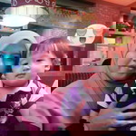 montaque girl profile icon