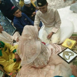 Puan salehuddin profile icon