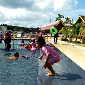 Qyra Amani profile icon