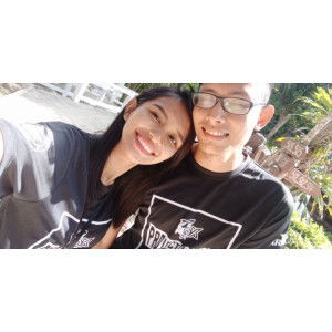 Farah Momeng profile icon