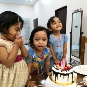 nur atiqah profile icon