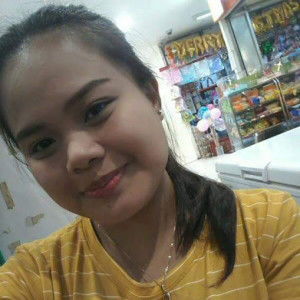 April Reyes profile icon