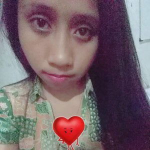 Lutfiana Wahyuniati profile icon