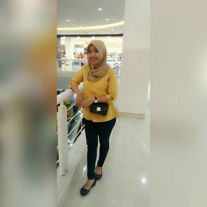 Fitria Yuningsih profile icon