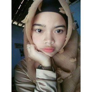 Santi Erviyani profile icon