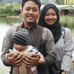 rosdiana riza profile icon