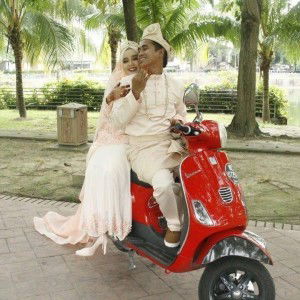 Ieyna Azahar profile icon